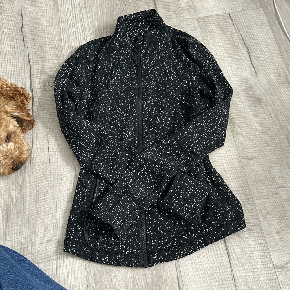 Lululemon define jacket !
